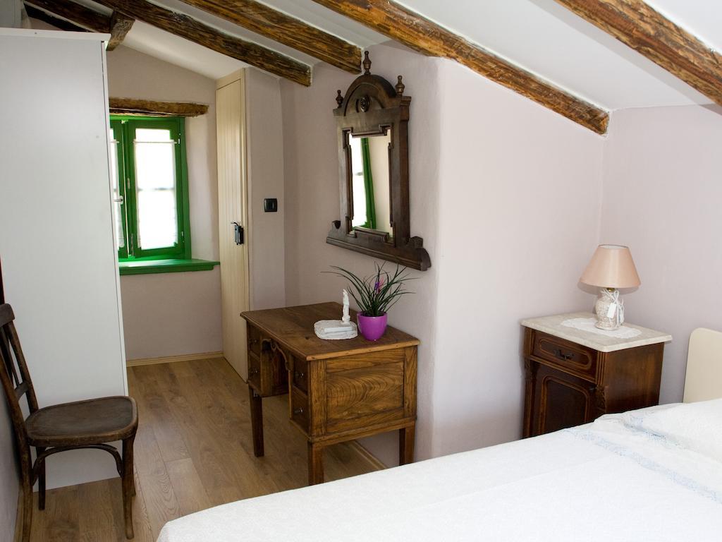 Casetta Melon Motovun Habitación foto